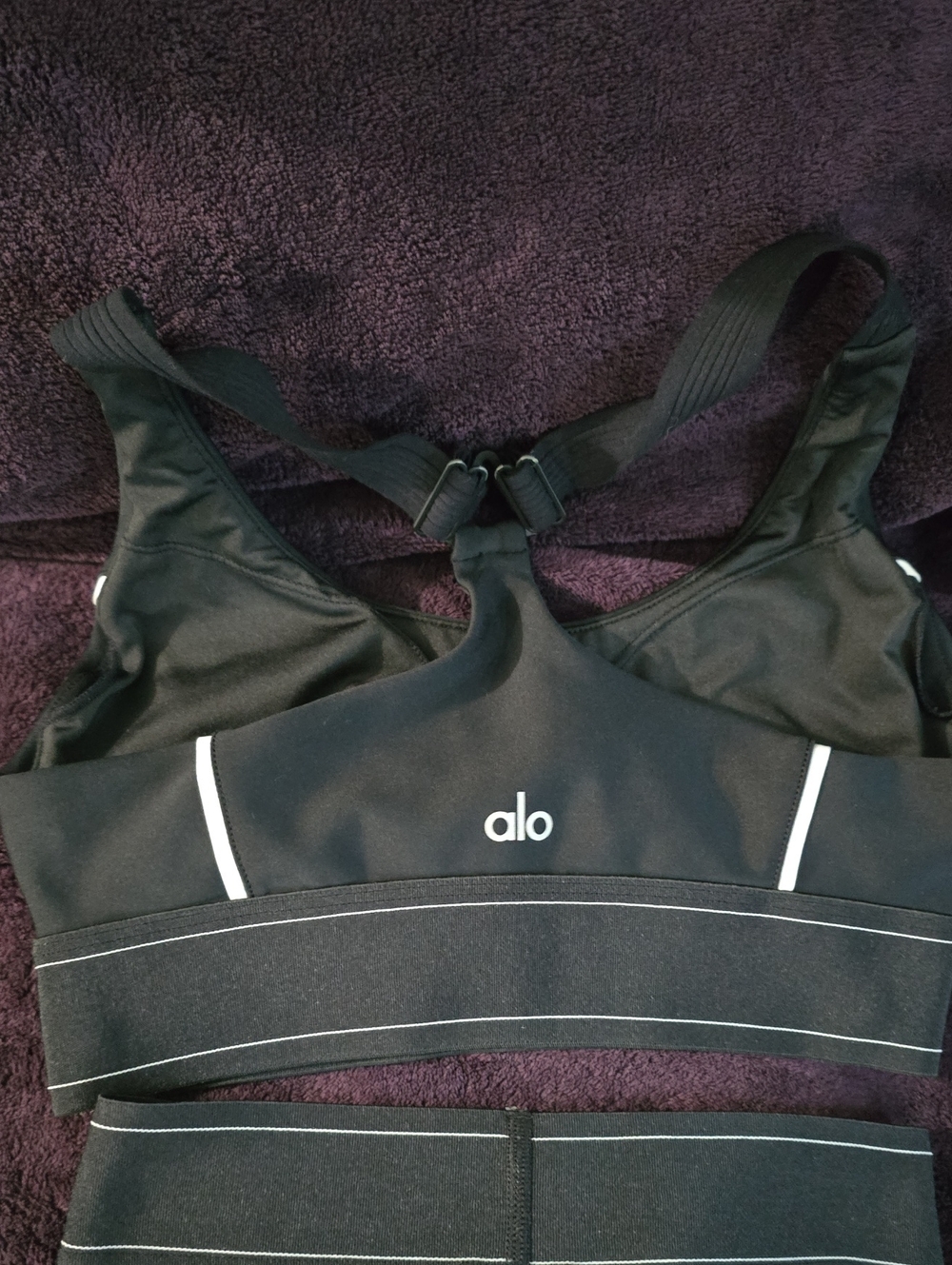 ALO Yoga Airlift Suit Up Set - Picture 6 of 10